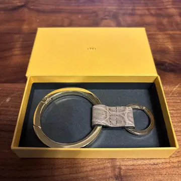 ITTI 키링 골드 크로코 직영점 한정판