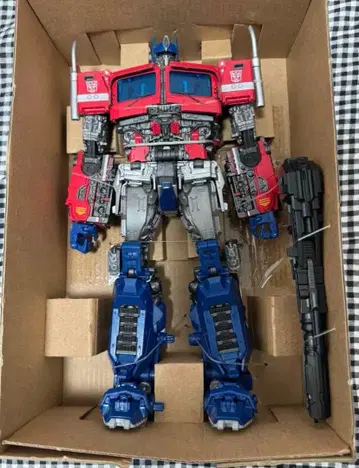 [개봉 미사용품] 트랜스포머 MPM-12 옵티머스 프라임