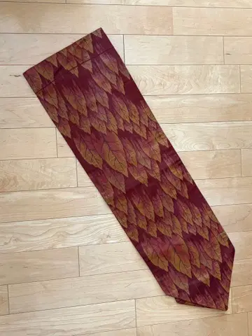 오비 (나고야 오비) 홍차색 잎 무늬