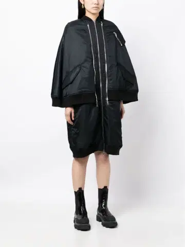 느와르 케이 니노미야 집업 패딩 코트 택 포함