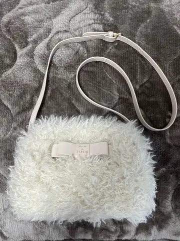 maison de fleur 숄더백