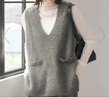 컨디션 최상 그린 레이블 헤어리 니트 베스트