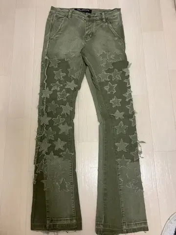 VALABASAS 별 패턴 자수 부츠컷 데님