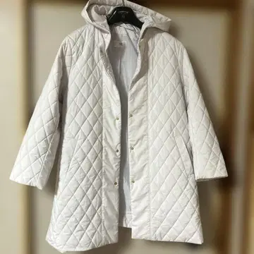 MB 화이트 다운 자켓 3L