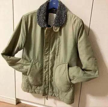 DEHIME 보아 옷깃 밀리터리 자켓 올리브 그린