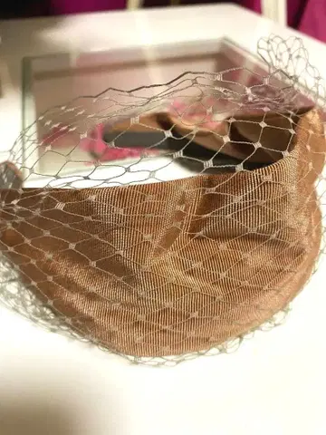 Jennifer Ouellette 튤 레이스 헤어밴드