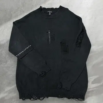 WONDER NOAH 데미지 가공 오버 사이즈 니트 블랙