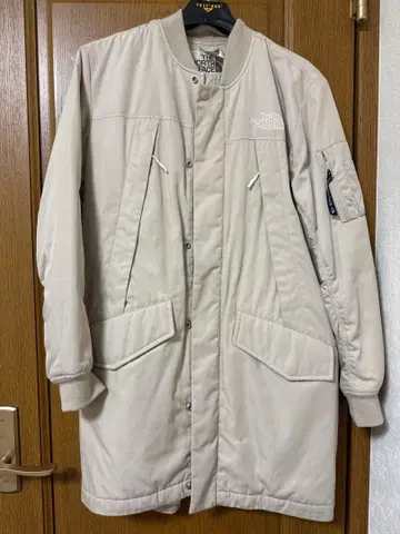 The North Face 베이지 다운 자켓