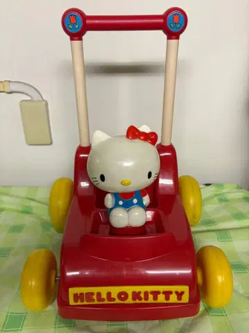 레어 헬로키티 수동 자동차 레트로 단종