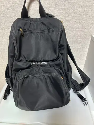 selva secreta 블랙 백팩