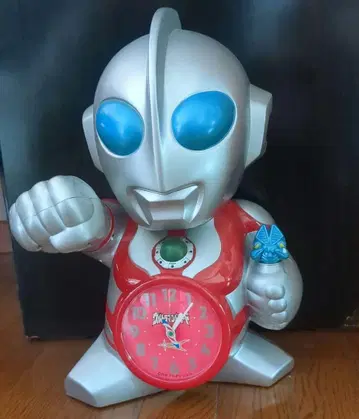 울트라맨 울트라맨 파워드 탁상시계 레트로