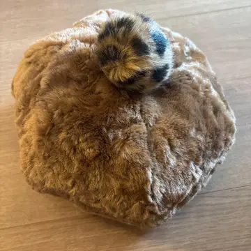 Athena New York 브라운 퍼 베레모