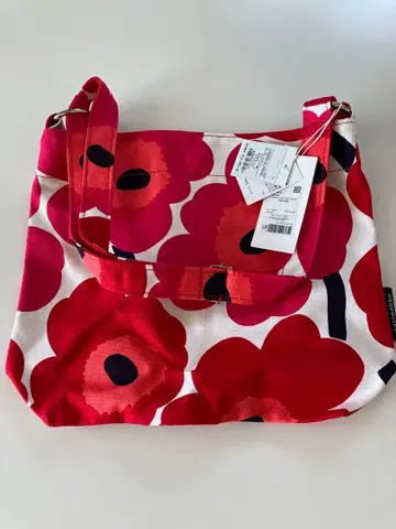 marimekko 플라워 프린트 숄더백