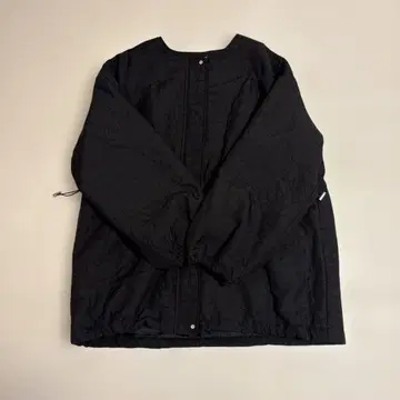 moi tytto 뉴앙스 패턴 퀼팅 블루종 블랙