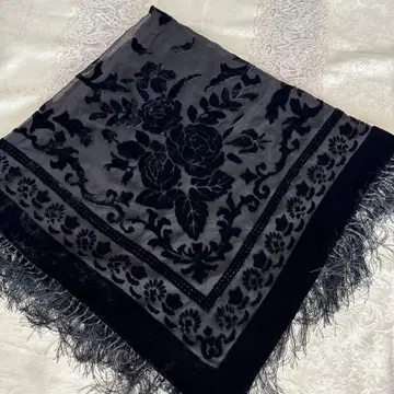 [ 미사용 새상품 ] 대형 정사각형 숄 스톨 장미 벨벳 블랙 결혼식