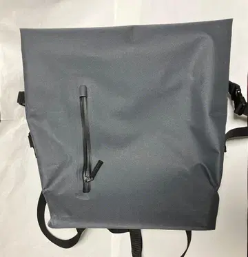 무인양품 롤탑 백팩 (내수성 원단)
