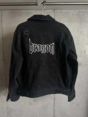 8Second x G-Dragon 블랙 로고 자수 데님 자켓