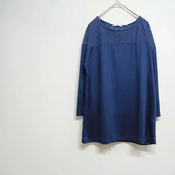 DOCLASSE 네이비 자수 7부 소매 상의 L 캐주얼 부드러움