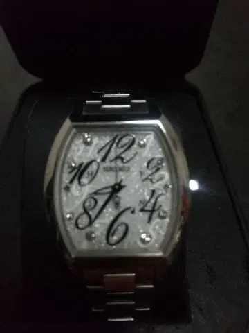 새상품급 세이코 콜키아 전파 솔라