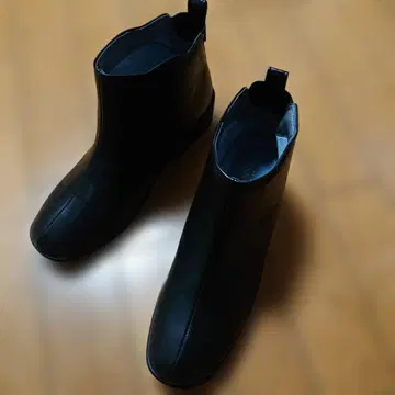 팬지 블랙 숏부츠 합성 피혁