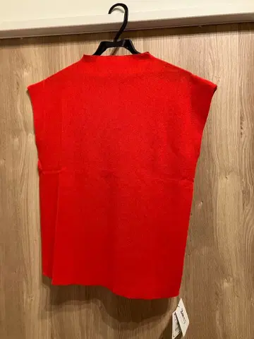 [택 포함 새상품] LASUD 2way 보틀넥 니트 레드