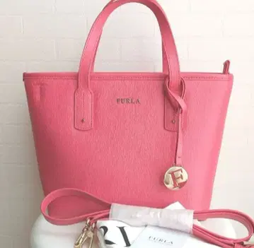 미사용 새상품 FURLA 훌라 토트백 숄더 포함 푸샤 핑크