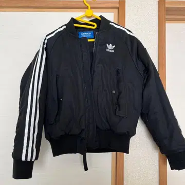 adidas 블랙 스트라이프