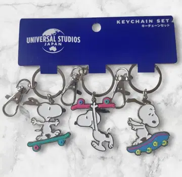 USJ 스누피 키링 3개 세트 스케이트보드 패턴