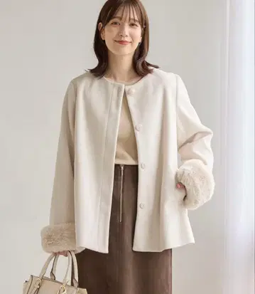 Honeys 퍼 트리밍 노카라 코트