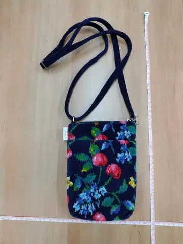 페이러 스윙 체리 숄더 백 파우치