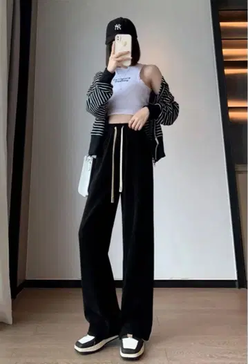 블랙 와이드 팬츠 속기모