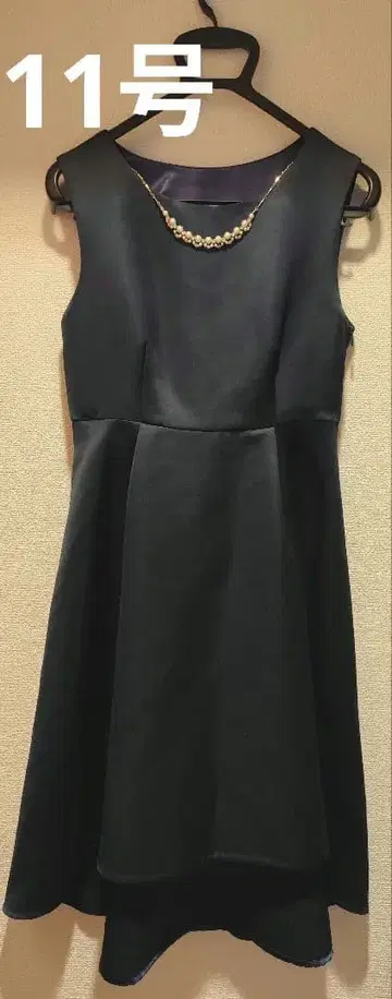 네이비 슬리브리스 드레스 레이스업