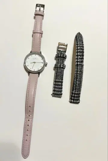 엔젤 하트 =LOVE 이코러브 콜라보 워치