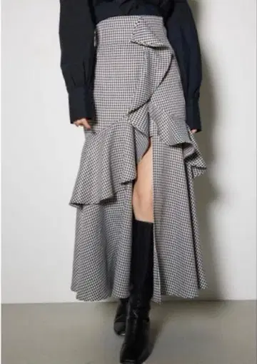 rienda 프릴 슬릿 하이웨스트 스코트 숏팬츠