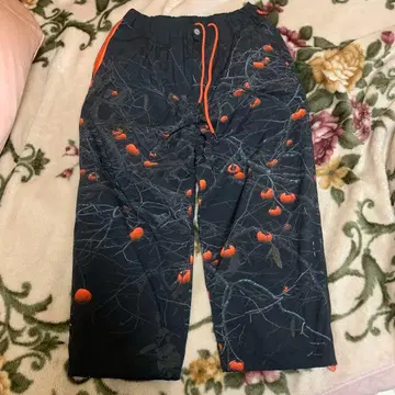 tightbooth 타이토부스 TBPR 카키 사이즈 m 택 없음