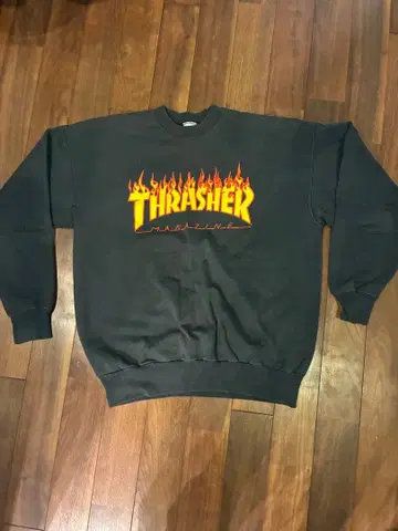 THRASHER 프레임 로고 맨투맨 블랙 L