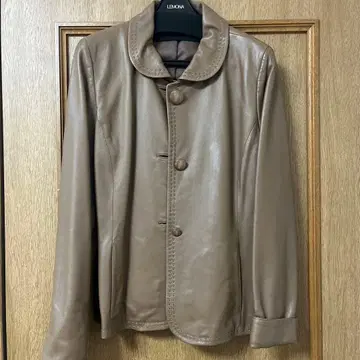 브라운 양 가죽 자켓