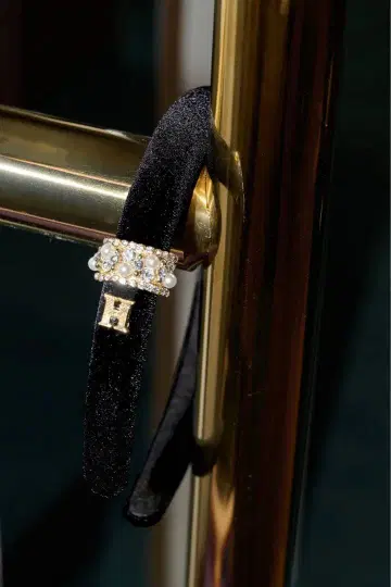 Herlipto Crystal Charm Headband