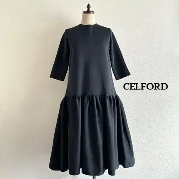 CELFORD A라인 니트 원피스 (블랙)