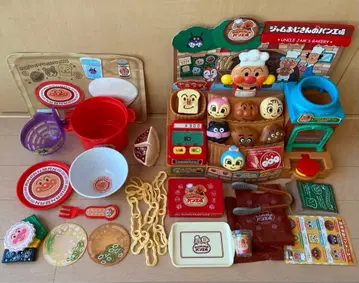 호빵맨 잼 아저씨의 빵 공장 라면 세트 중고