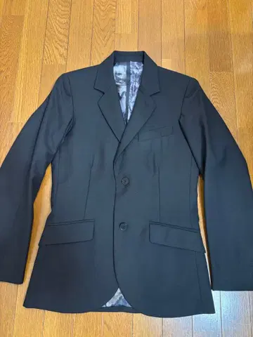 에디피스 에네스베 블랙 자켓