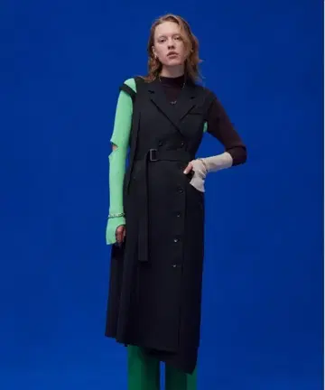 UNITED TOKYO 컷워크 베스트 원피스