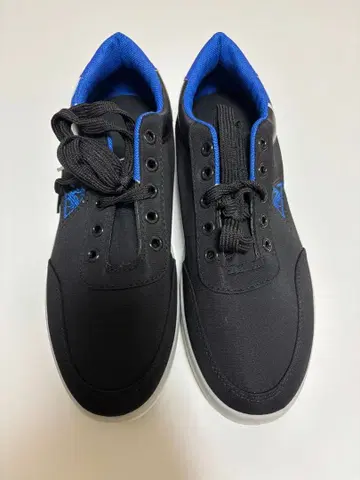 [ 미사용 새상품 ] 남성용 스니커즈 27.5cm EU 사이즈 43