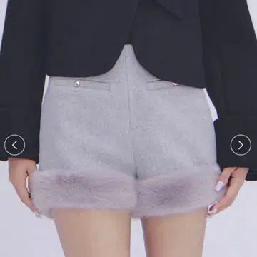 릴리 브라운 에코 퍼 숏팬츠