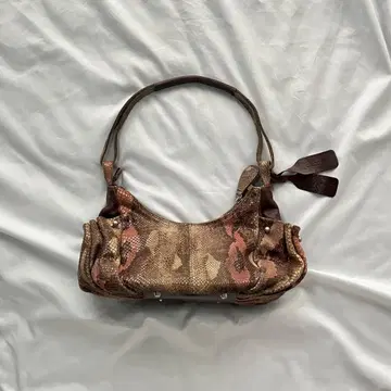 80년대 빈티지 가죽 숄더백 y2k 페어리 그런지