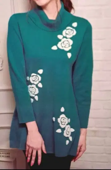 정가 18590엔 새상품 갤러리 비스콘티 펄 M 꽃 니트 2 게재