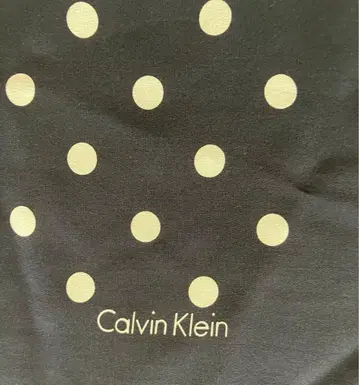 캘빈클라인 CALVIN KLEIN 스카프 실크 100% 85cm 미사용