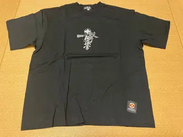 극진 일격 T셔츠 M사이즈 미사용 새상품