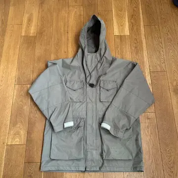 tone Ventile field jacket
