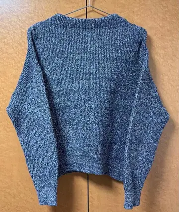 [ 스튜디어스 ] 니트 스웨터